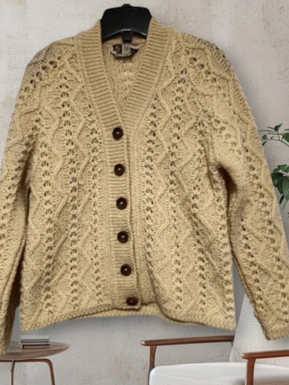 Arran Pallas Irish Cottagecore Wool Hand Knit Cream Cardigan Sweater - Picture 2 of 10